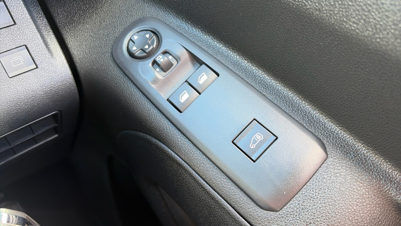 Vauxhall Combo Cargo Combo Xl Diesel 1.5 Turbo D 100ps Pro H1 Van